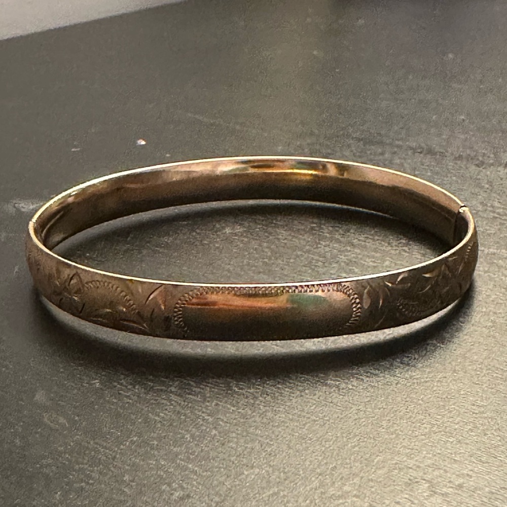 14 k gold filled Engraved Gold Bangle Bracelet